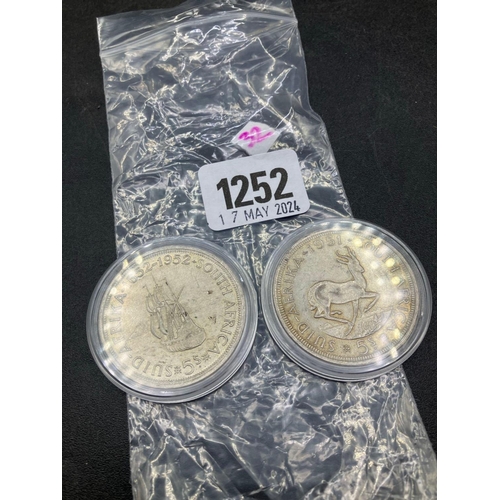 1252 - Silver crowns 1951 & 1952 in capsules, High Grade