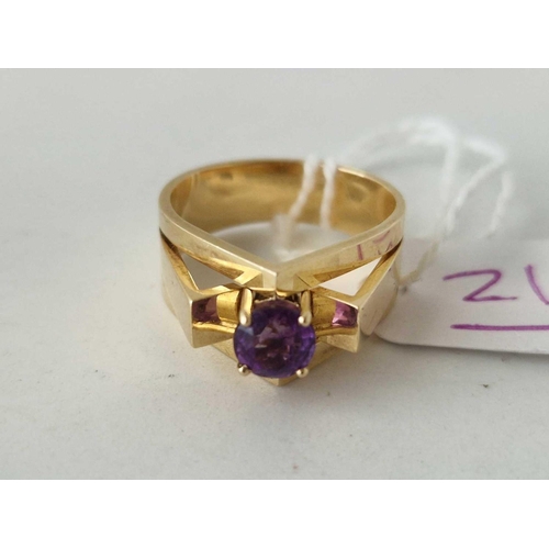 21 - A 1960S ABSTRACT RING SET WITH A AMETHYST AND SIGNED Br.J 14CT GOLD SIZE N 6.7 GMS