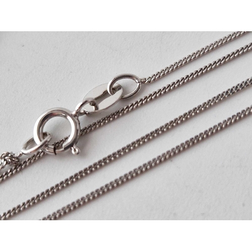 216 - A white gold fine neck chain 9ct 18 inch