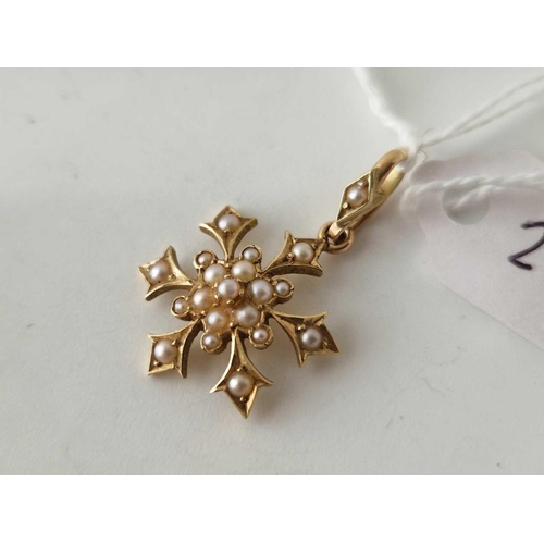 223 - A Edwardian half pearl snowflake design pendant drop 15ct gold