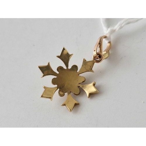 223 - A Edwardian half pearl snowflake design pendant drop 15ct gold