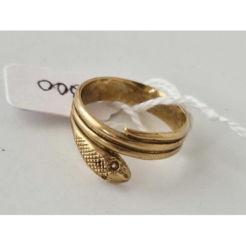 300 - A snake ring 9ct size S 4 gms