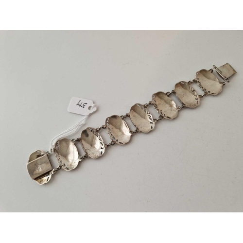 377 - A Siam silver bracelet 7 inch