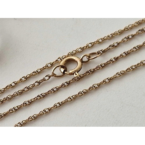 396 - A fine neck chain 9ct 20 inch