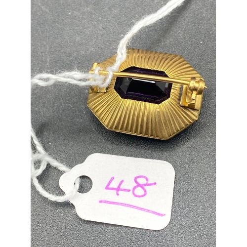 48 - A fine vintage amethyst and pearl brooch pendant octagonal edge with two rows of pearls