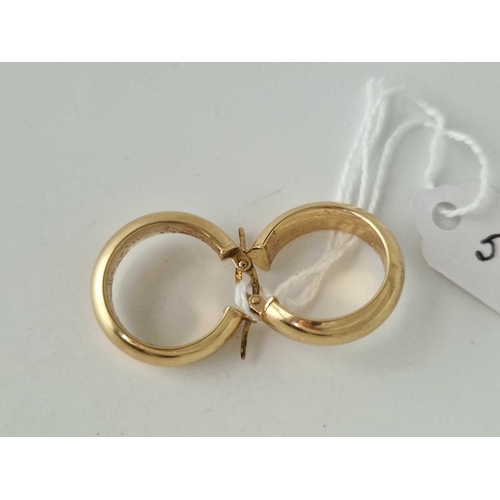 518 - A pair of hoop earrings 9ct 3.1 gms