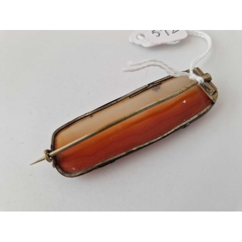 572 - A antique rectangular silver agate set brooch