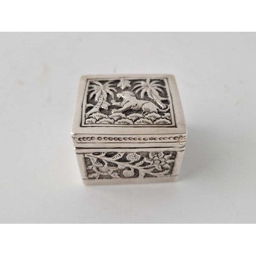 890 - An Indian box chased with foliage and animals, 1.5 inches square, 41 g