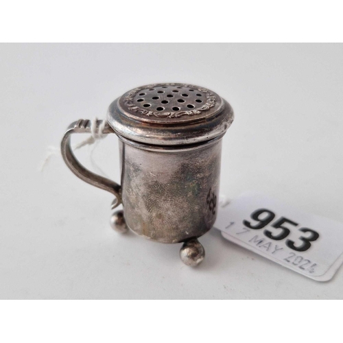 953 - A Norwegian pepper, 830 standard in the form of a peg tankard, 1.5 inches high