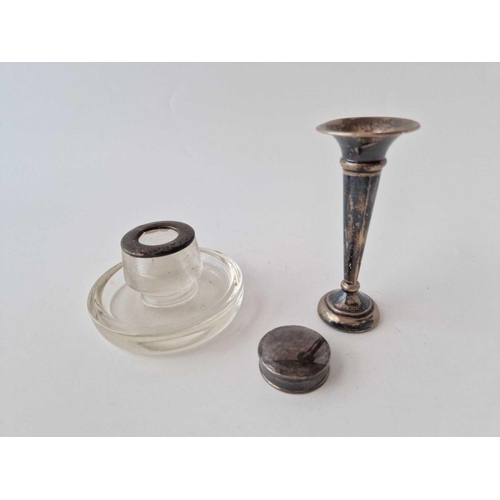 963 - A vase, pill box and a match holder