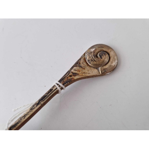 996L - Georg Jensen serving fork, leaf decorated spoon. 7.5 in long. 75 gms