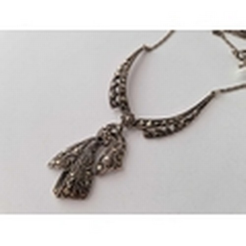 541 - A art deco silver an marcasite necklace with pendant 16 inch