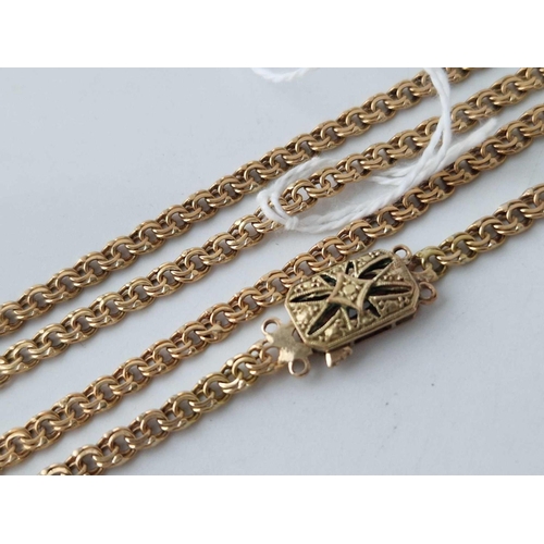 102 - A 24� LONG 9CT NECKLACE WITH GEORGIAN STYLE CLASP  55.5g