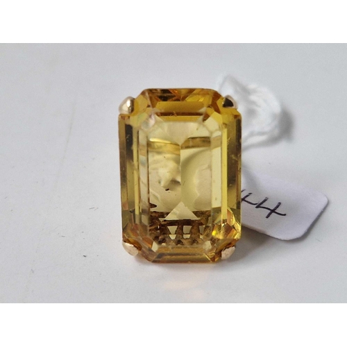 144 - A large rectangular citrine ring, 9ct, size L, 9.3 g