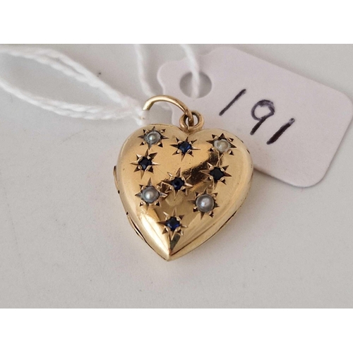 191 - A heart locket with sapphires and pearls, 9ct, 3.7 g