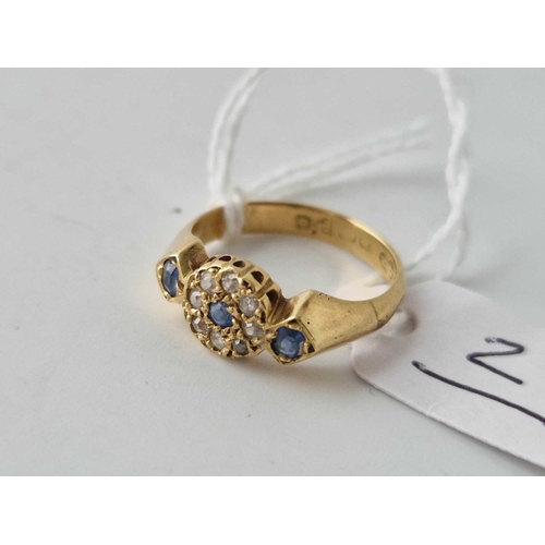 2 - A attractive triple sapphire and diamond cluster ring 18ct gold size L 3.4 g