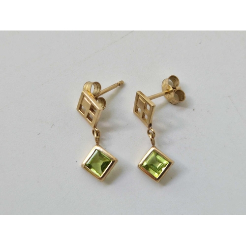 232 - A pair of peridot ear drops, 9ct, 1.2 g