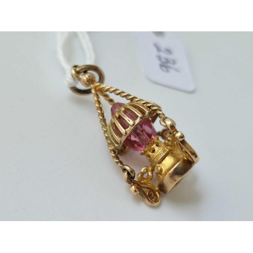 236 - A lamp charm, 9ct, 5 g