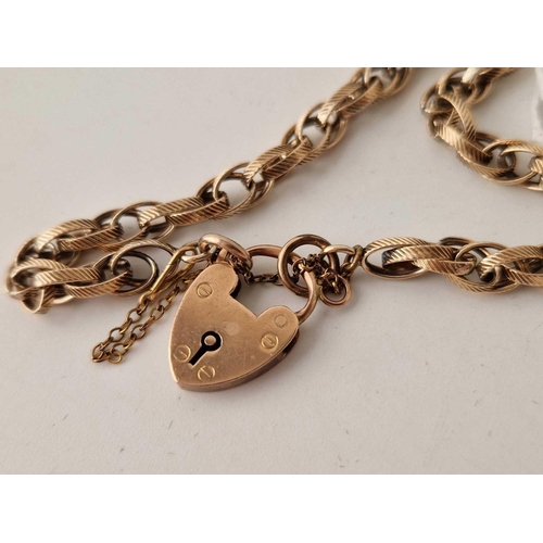 251 - A VICTORIAN GOLD FANCY BRACELET WITH PADLOCK CLASP,
7 inch, 9.8 g