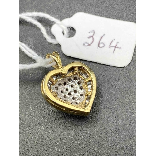 364 - A DIAMOND HEART PENDANT