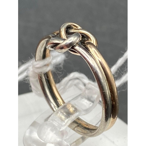 415 - Antique silver knot ring, size L,