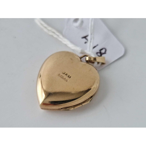 418 - 9ct gold heart shaped locket hallmarked Birmingham 1977