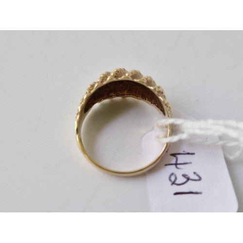 431 - A keeper ring, 9ct, size L, 3.2 g