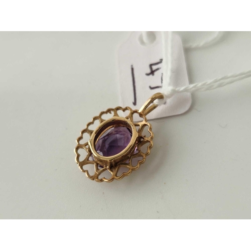 477 - A amethyst pendant 9ct 1.8 g