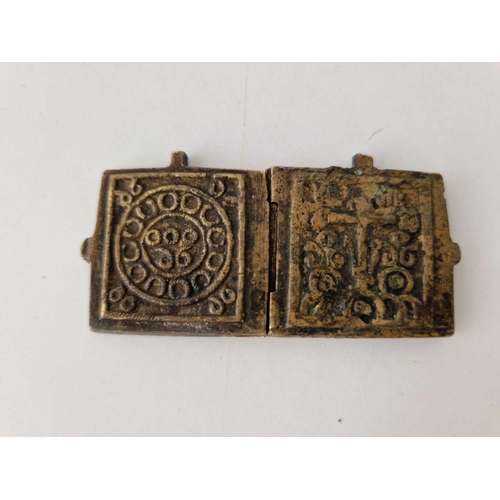 614 - An antique bronze travelling icon