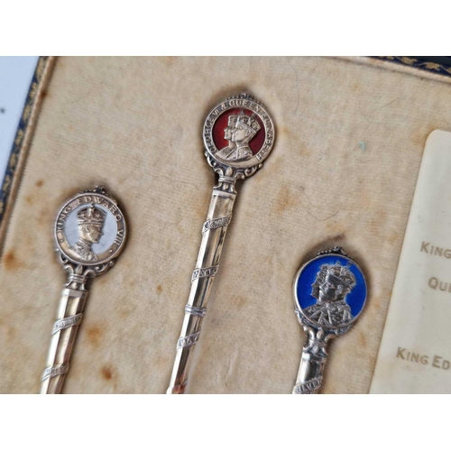 844 - A Boxed Set of Six Enamelled Decorated Coffee Spoons in Fitted Case Birmingham 1936 60g