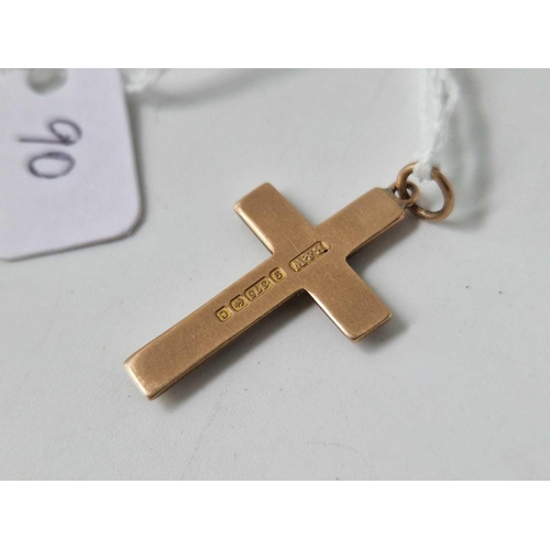 90 - A 9ct cross pendant, 1.9 g