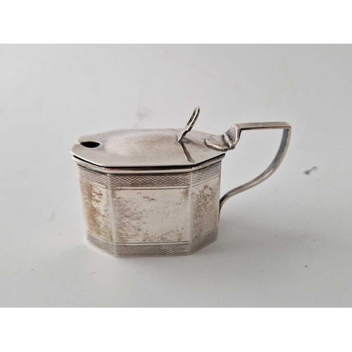 934 - An octagonal mustard pot, two engraved bands, Birmingham 1935 by JS, 34 g