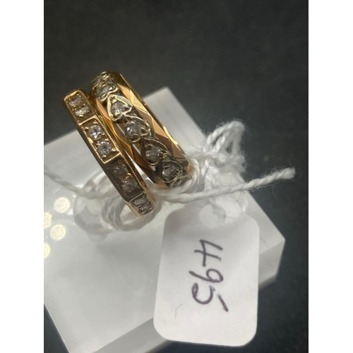 495 - Two 9ct eternity rings, size K and M, 5.3 g