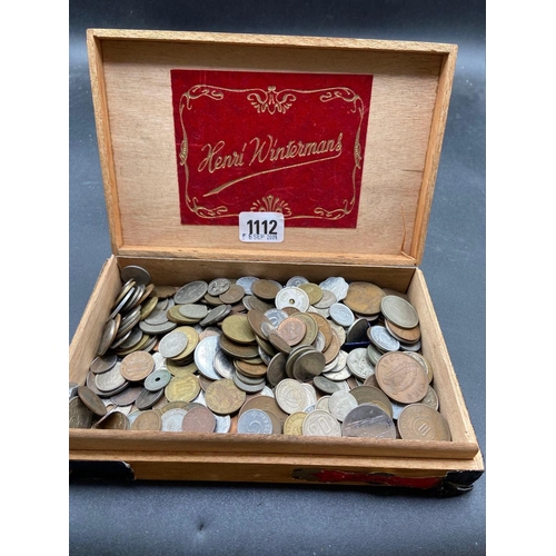 1112 - Wood box of coins