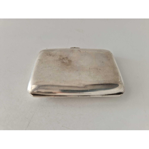 149 - A plain cigarette case of curved outline, Sheffield 1922, 60g