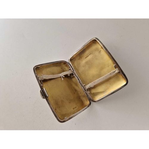 149 - A plain cigarette case of curved outline, Sheffield 1922, 60g