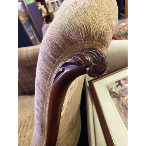 1710 - A Victorian spoon back chair on cabriole legs