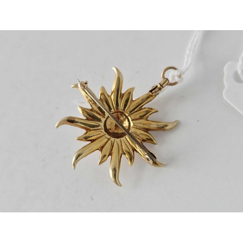 186 - A gold and pearl star brooch pendant 5.8 gms