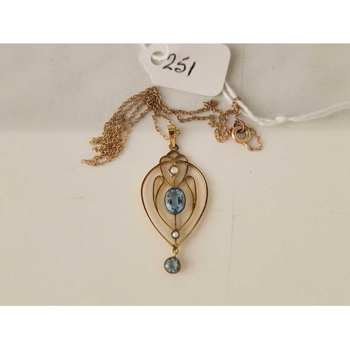 251 - A Edwardian aquamarine and pearl pendant necklace 9ct 16 inch