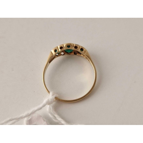 268 - A antique three stone emerald ring 9ct size O 1.5 gms