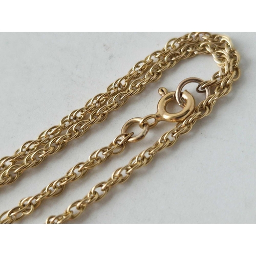 330 - A twist link neck chain, 9ct, 14 inch, 2.6 g