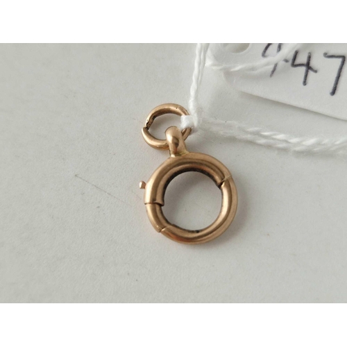 447 - A bolt ring clasp, 9ct