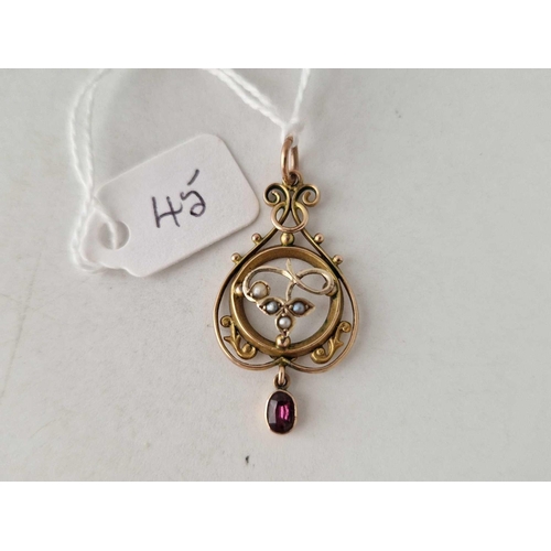 45 - A pearl and amethyst pendant 9ct