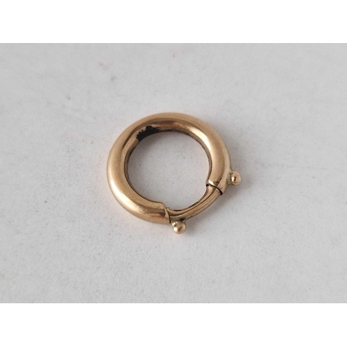 465 - A antique rose gold bolt clasp 9ct