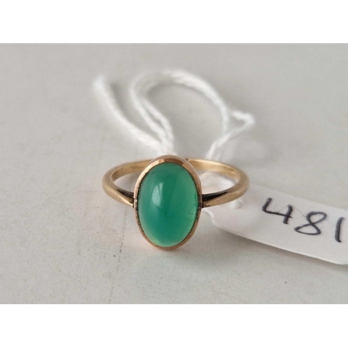 481 - A green stone ring, 9ct, size N, 2.1 g