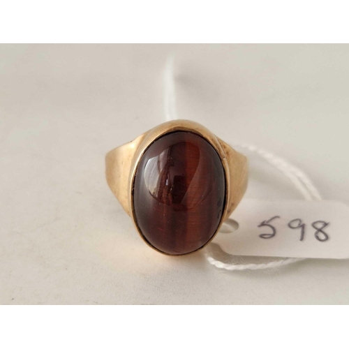 598 - A gents ring with oval stone 9ct size W 8.2 gms