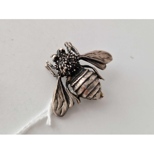 625 - A antique silver bug brooch