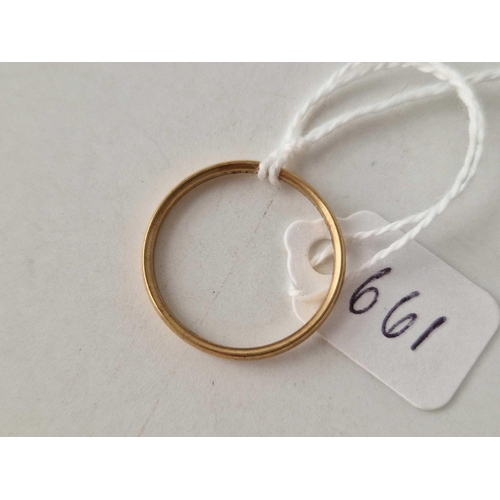 661 - A band ring, 9ct, size S, 1.6 g.