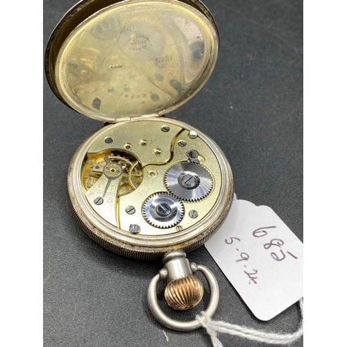 685 - A gents silver pocket watch with seconds dial, W/O