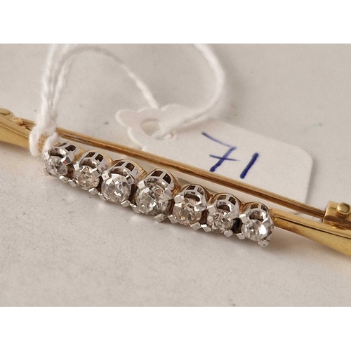 71 - AN ANTIQUE 9 STONE DIAMOND 18ct GOLD BROOCH APPROX 1CT DIAMONDS 5g